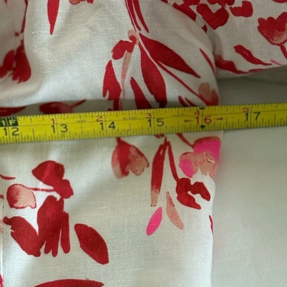 Banana Republic Puff Sleeve Top - Picture 5 of 7